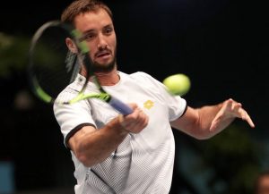 Troicki spelar